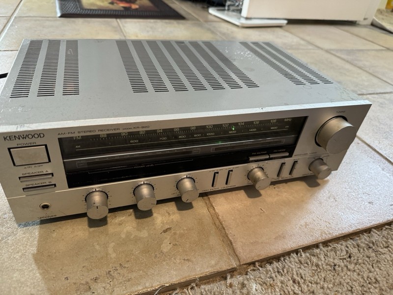 KENWOOD AM-FM STEREO RECEIVER RADIO KR-920