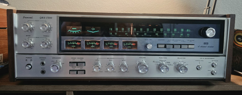 Sansui QRX-7500 Quadraphonic 4-Channel Stereo Receiver w/ Wood Case