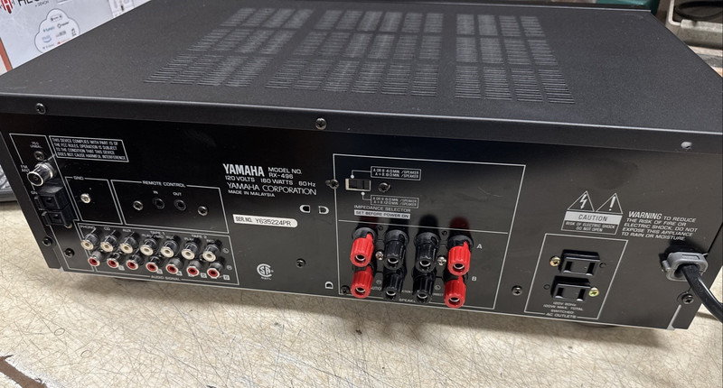 Yamaha RX-496 Stereo Receiver w/Remote gallery