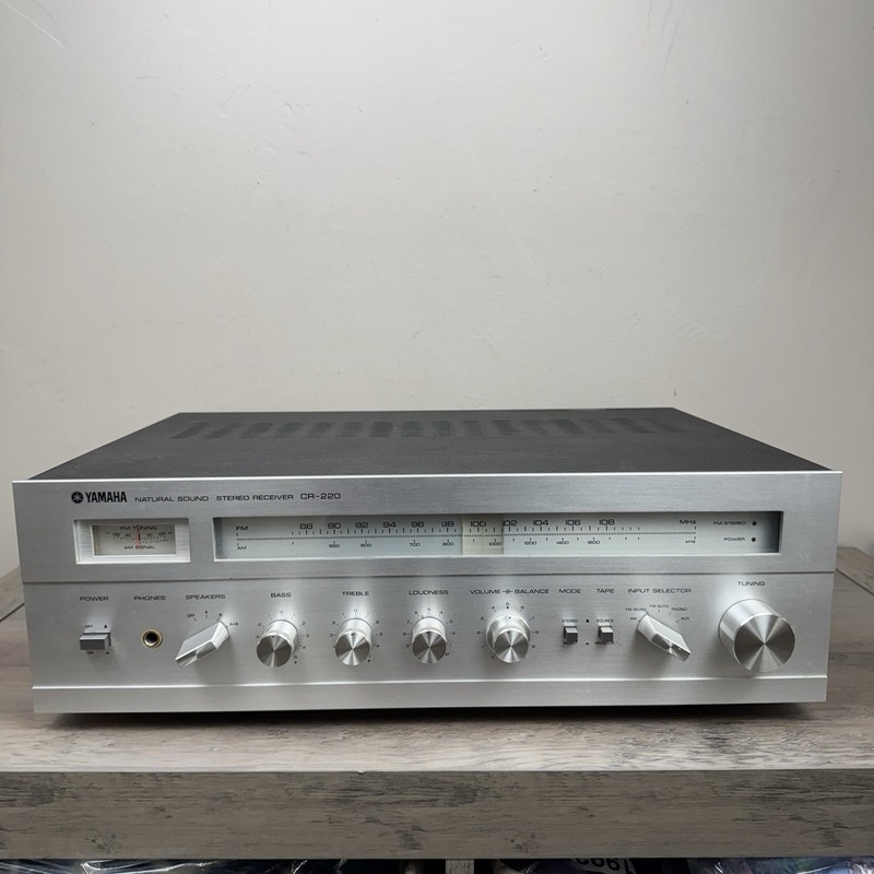 Yamaha CR-220 Receiver Parts/Repair Only Powers On Free Shipping
