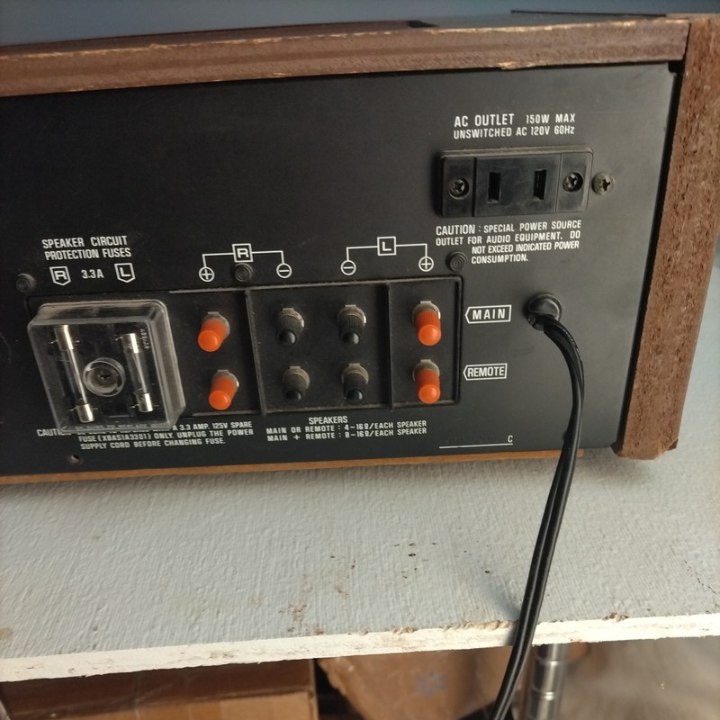 Vintage Technics SA-5270 Stereo Receiver gallery
