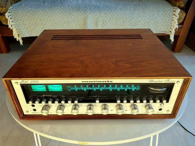 Marantz 2325 Receiver FULLY RESTORED & BEAUTIFUL 220V unit.