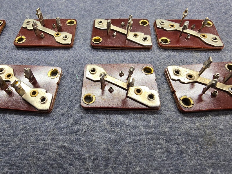 Sansui QR-4500 Receiver Part - NEC 2SD188 Power Transistor Sockets (8) gallery
