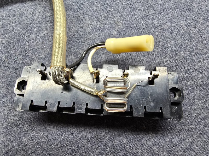 Sansui QR-4500 Receiver Part - AM / FM External Antenna Connector Block gallery