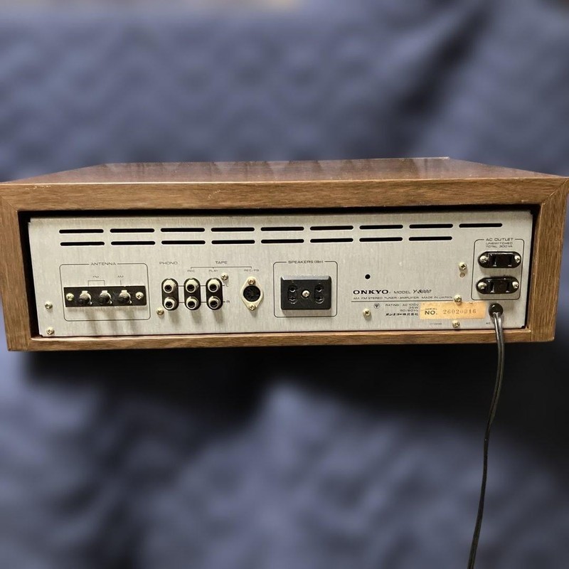Onkyo Y-8000 AM/FM Stereo Receiver Amplifier Showa Retro Vintage Silver Face gallery