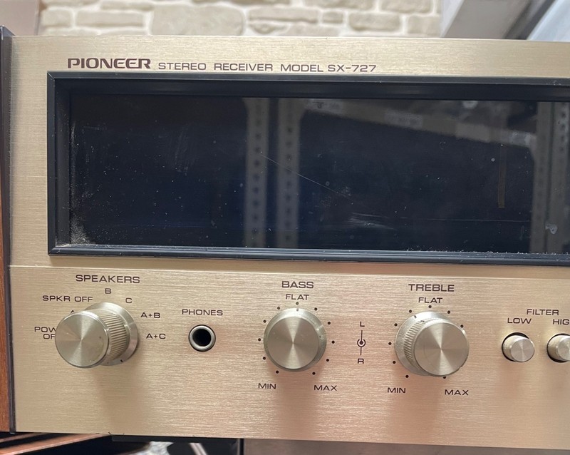 Vtg 70s Pioneer Stereo Receiver Model SX-727. Tested. gallery