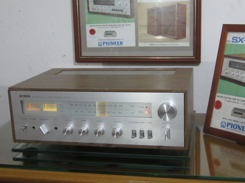 Yamaha CR400 Stereo Amplifier 110vac