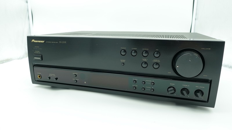 Pioneer Stereo Receiver - Model SX-255R *Tested & Working* No Remote