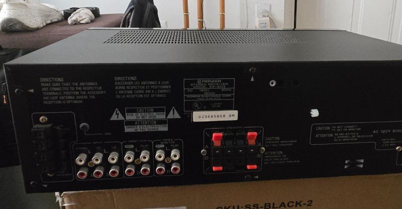 PIONEER SX-203 STEREO RECIEVER GOOD WORKING CONDITION And Superb Looking! WOW! gallery