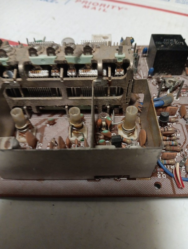 Kenwood KR-6600 Receiver : Tuner ￼ Board X05-1310–10. X-1320–10. gallery