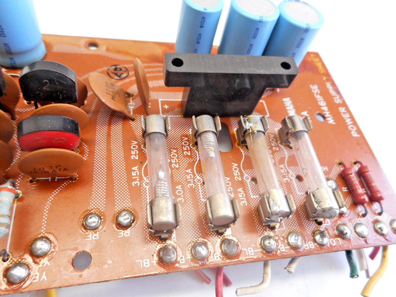 YAMAHA CR-600 STEREO RECEIVER - POWER SUPPLY BOARD - PARTING OUT gallery