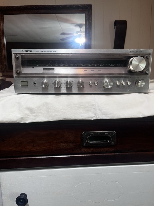Onkyo TX-1500 MKII Servo Locked AM/FM Stereo Receiver Wood Case 70W 120V