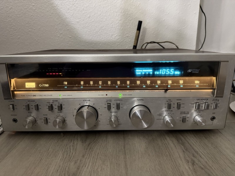 SANSUI G-7700 Vintage AM/FM Receiver 2 Channels 120 Watts