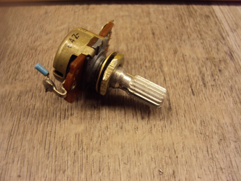 AIWA 7300 Balance Control P/N 04Z-250KW Tested Parting Out AIWA 7300 Or AX7300-U gallery