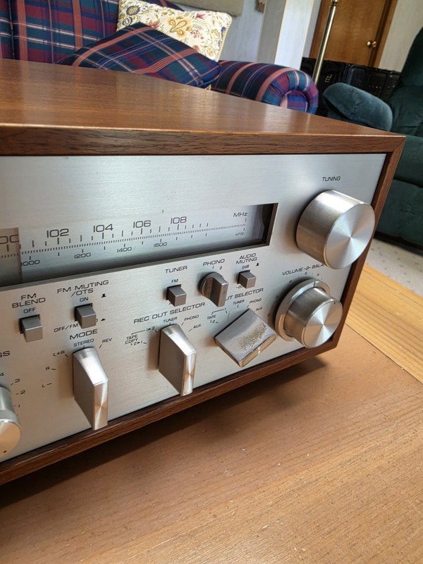 Vintage Yamaha CR-1020 AM/FM Natural Sound Stereo Receiver Very Clean Unit Nice gallery