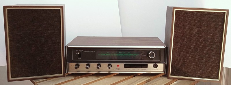 Vintage Sharp SA-104U Solid State Stereo Receiver & Speakers Japan Wood Works!!!