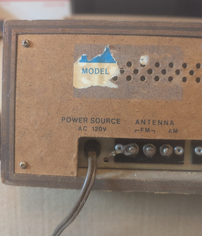  Allied Model 2690 Vintage Solid State Stereophonic Receiver  gallery