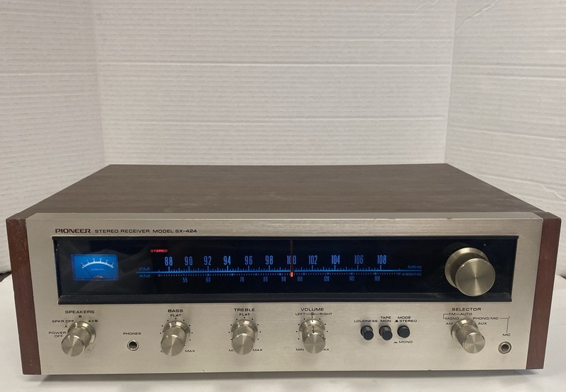 Pioneer SX-424 AM/FM Stereo Vintage Receiver 1972 Working All Original
