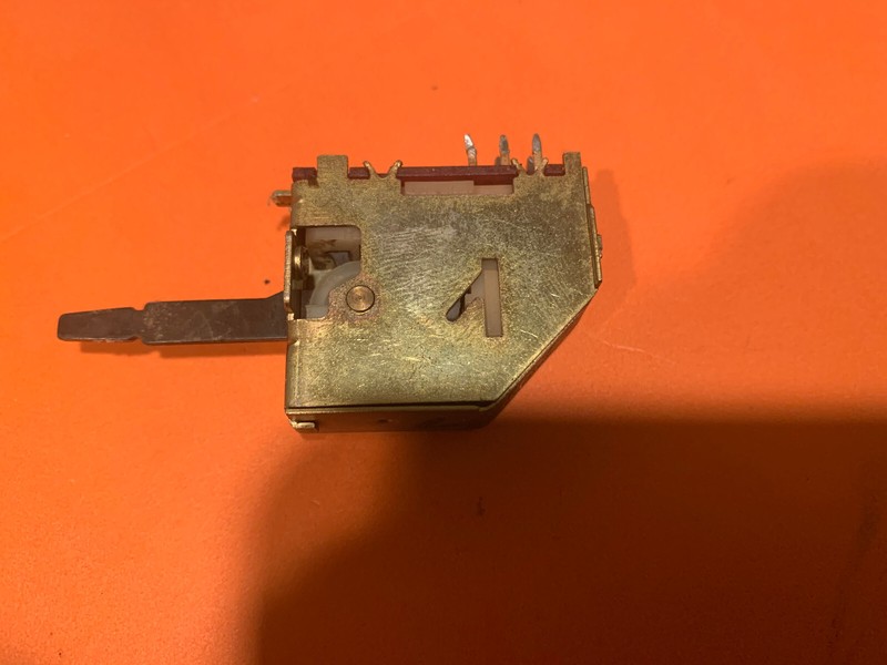 Pioneer SX-950 Stereo Receiver Parting Out Low-Filter Switch gallery