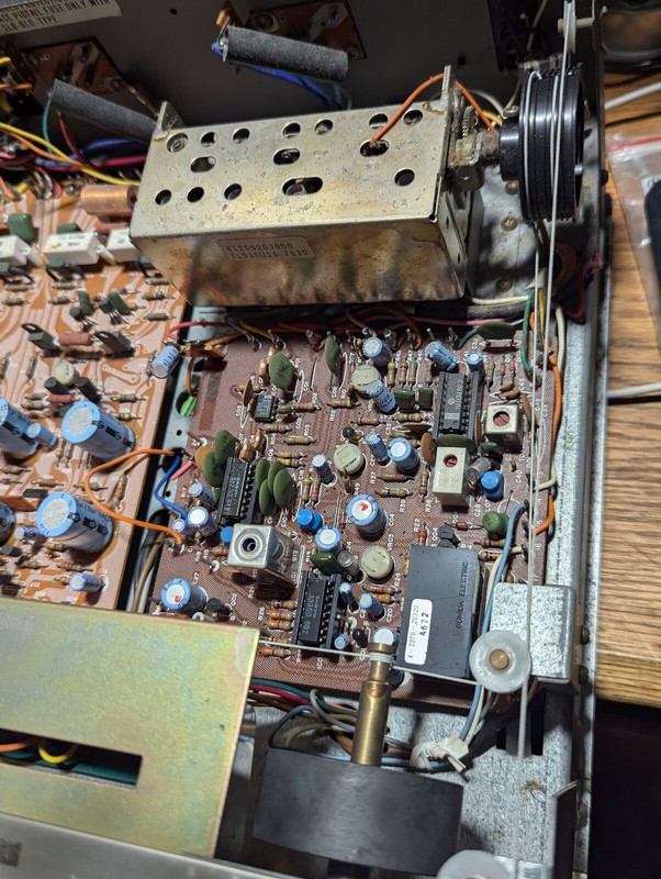 Fisher RS-1050 Stereo Receiver Tested Working Silver 1978 Japan Vintage 60 WPC gallery