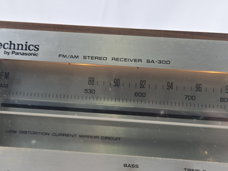 Vintage Technics AM / FM Stereo Receiver SA-300 Works gallery