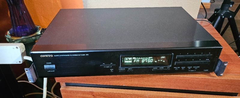 Onkyo T-4210 FM/AM Tuner