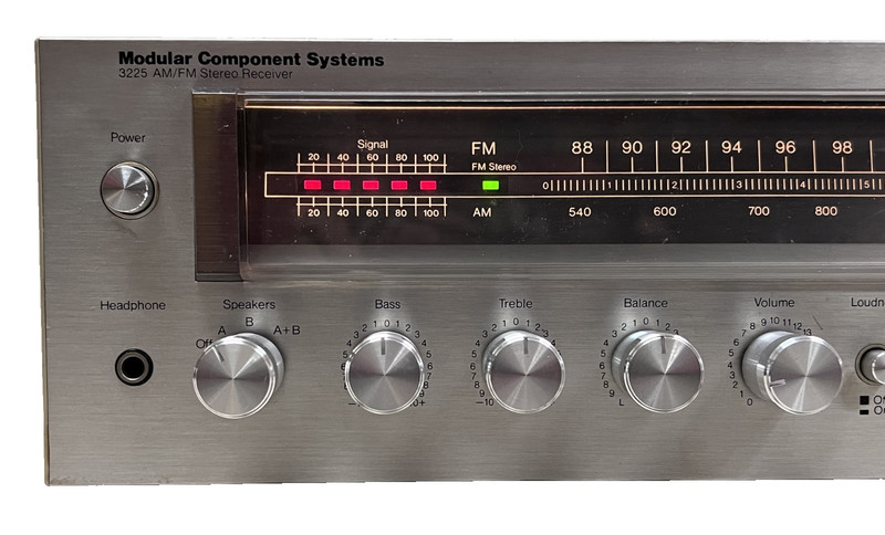 Vintage MCS 3225, 27W AM/FM Stereo Receiver, 1979. Fully Restored. gallery