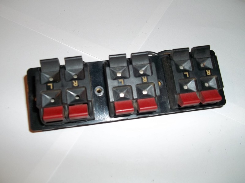 Pioneer SX-950 SX-1250 SX-1010 SX-1050 Speaker Binding Post Assy AKE-014