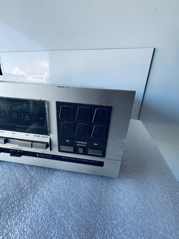JVC R-X44 Digital Synthesizer Stereo Receiver Quartz Lock 5-Band Equalizer gallery
