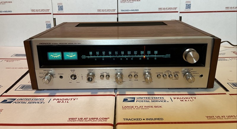 Vintage Pioneer SX-727 Stereo Receiver – WORKS Great / Small Flaws – WARRANTY
