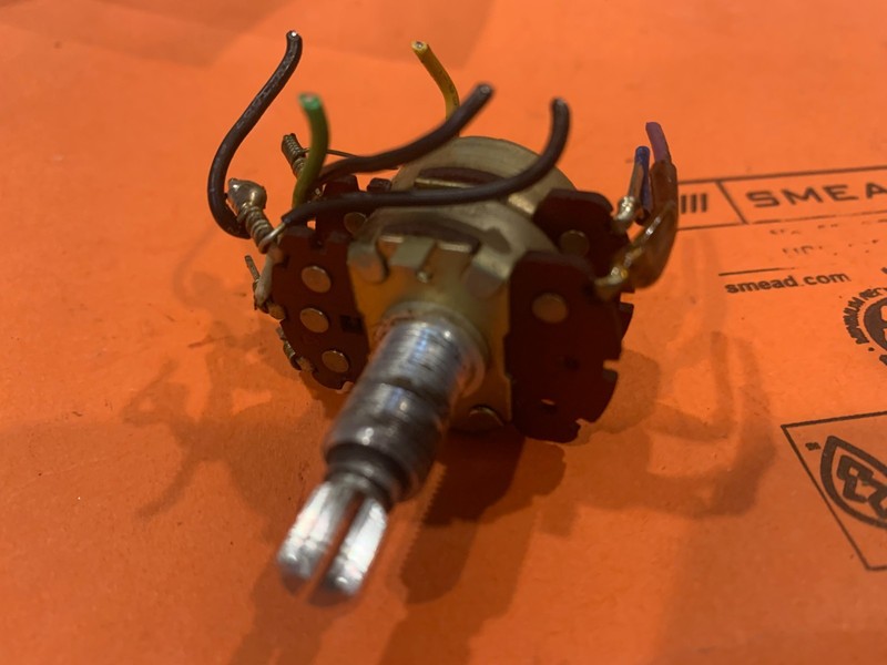 Pioneer SX 626 Stereo Receiver Parting Out – Volume Potentiometer