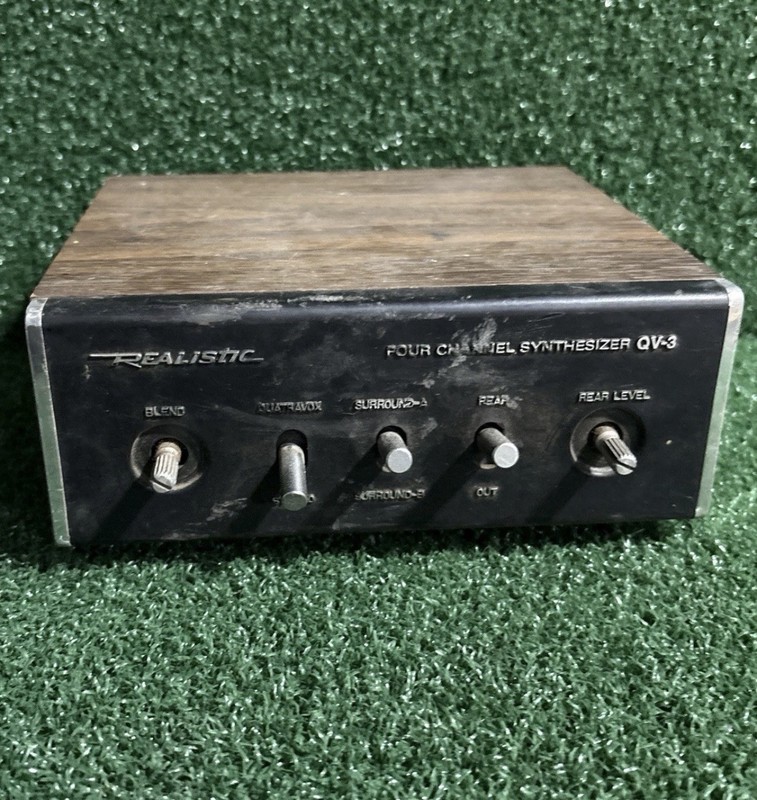 Vintage Realistic Four Channel Synthesizer QV-3 Untested Radio Shack