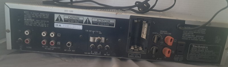 Technics MODEL No. SA-210FM/AM STEREO RECEIVER Powers On Untested
