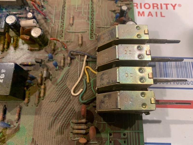 Pioneer SX-650 Stereo Receiver Parting Out - AWE-075 tuner and AF Assembly gallery