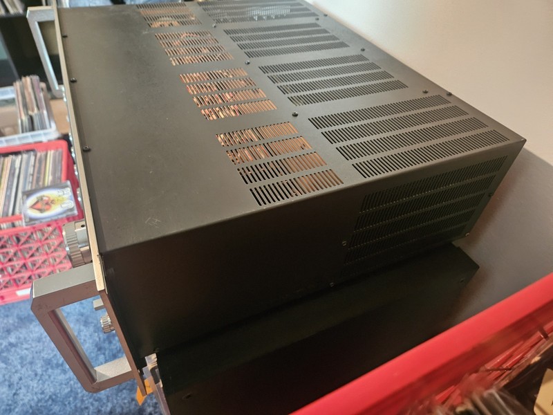 Kenwood KR-9600 Stereo AM/FM Receiver 160WPC Tested and working⭐️ SEE VIDEO ⭐ gallery
