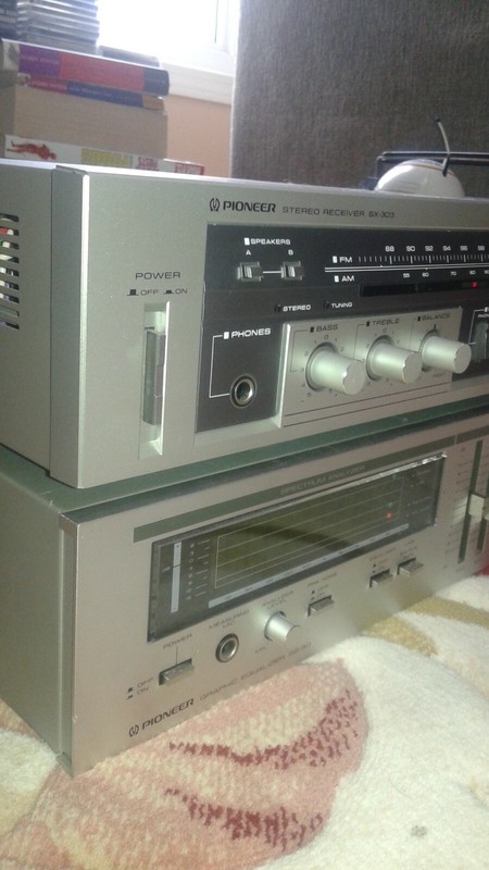 80's PIONEER STEREO RECEIVER SX 303 EXCELLENT CONDITION gallery