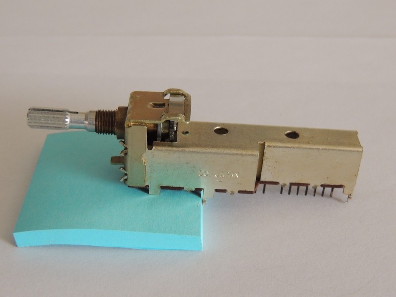 Yamaha CR-820 5 Step Rotary Switch KA50039 gallery