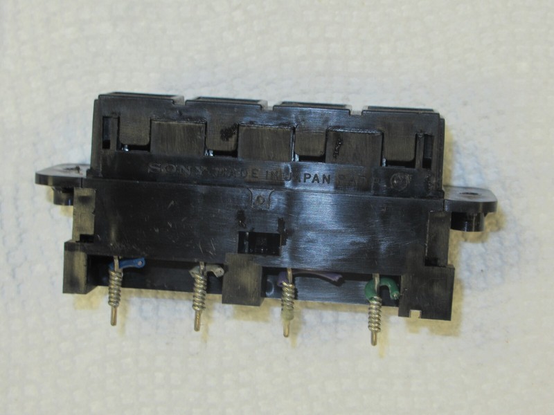 SONY STR-V3 Stereo Receiver one speaker terminal Part gallery