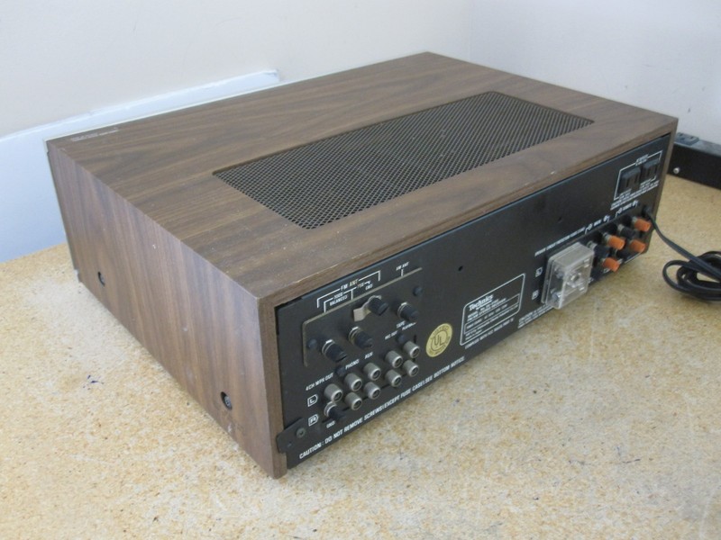 Technics SA-5160 FM/AM Stereo Receiver - For Parts - Powers on and Plays Sound gallery