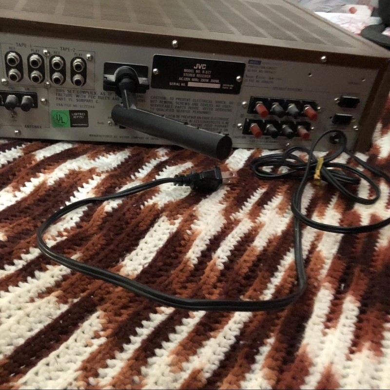 JVC R-S77 Vintage Silver Wood Digital Synthesizer Stereo Receiver Tested gallery