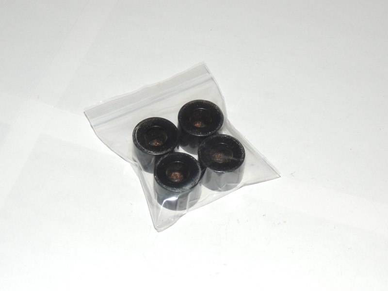 Marantz 2270 Set of 4 Base Bottom Feet & Screws 27905301