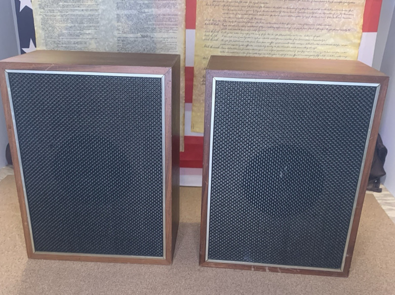1970's "The Broadmoor" Wood Stereo Receiver & 8 Track Tape Player, and Speakers gallery