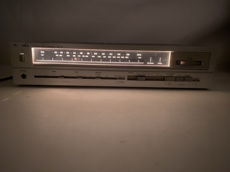 Vintage Technics SA-110 FM AM Stereo Receiver Tested Working Japan Silver gallery