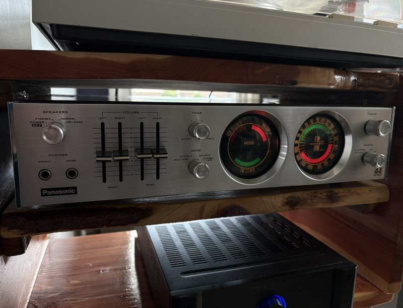 Vintage Panasonic SA-504 Stereo Receiver w/ Analog Meters. Tested working