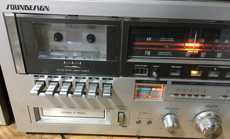 Vintage Soundesign 5853 AM-FM Receiver 8 Track Recorder Cassette w/Speakers gallery