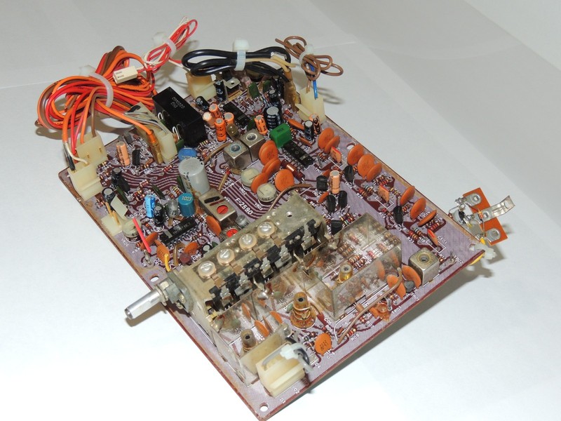 Sansui QRX-8001 Tuner Circuit Board Assembly F-2590 7521381 gallery