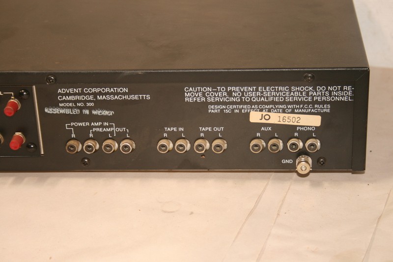 Advent Model 300 Stereo Receiver w/phono, Collectible Rare radio tuner Amplifier gallery