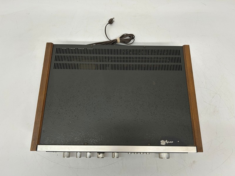Vtg Kenwood KR-3400 AM FM Stereo Receiver Tuner Amplifier Powers On As Is gallery