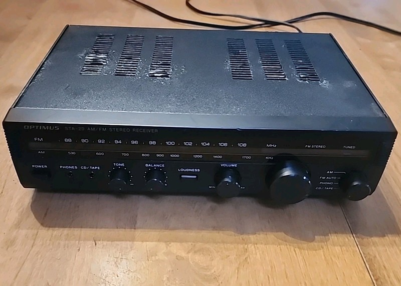 RadioShack Optimus 31-1979 STA-20 Phono AM/FM Stereo Receiver Tested Works gallery