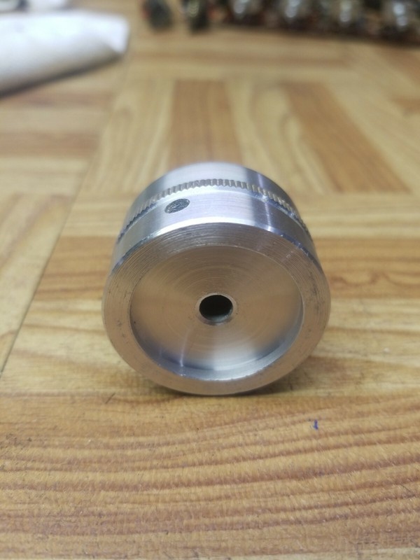 Olson RA-720 Stereo Receiver Tuning Knob gallery